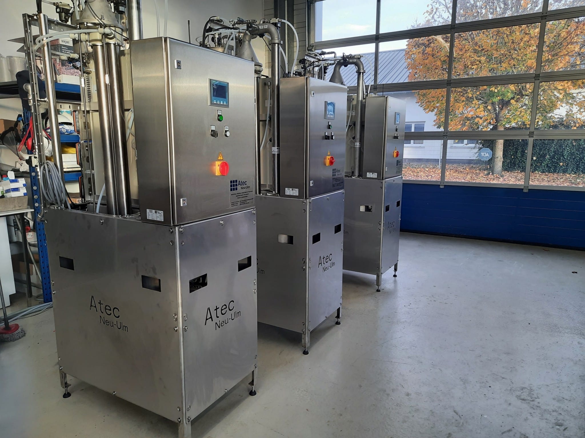 Atec Minitube Filtrationsanlagen nebeneinander